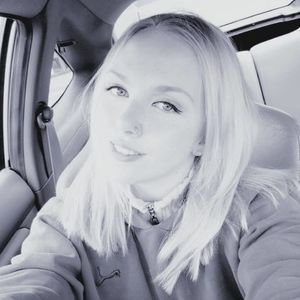 Meet your Posher, Jade